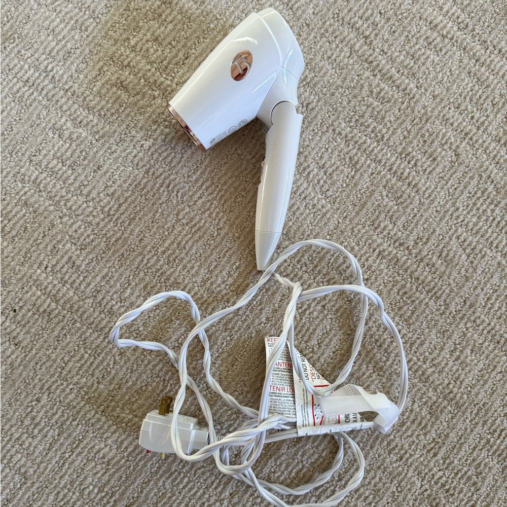 T3 White & Rose Gold Travel Hair Dryer